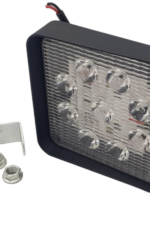 Square work lamp, 27 Watts, spot beam - DCB-0727