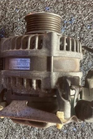 Honda R20A Alternator
